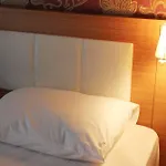Flower Palace Hotell 2*